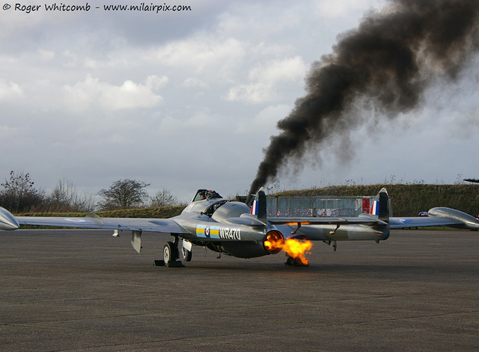 Venom WR470 was out of the hangar undergoing engine runs at North Weald