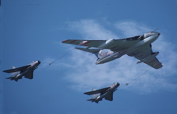 Victor K2 XH669 RAF 57 Squadron and two F6 Lightnings 5 Squadron, Abingdon 16th September 1978