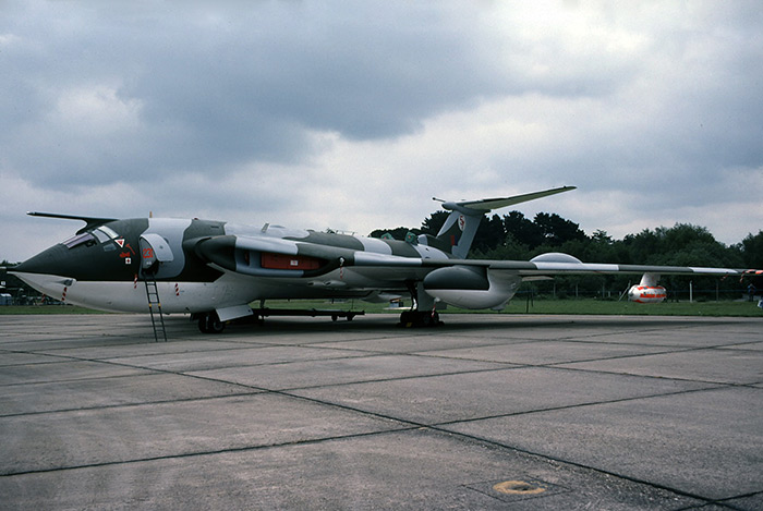 Victor K2 XH167 57 Squadron Greenham Common, June 1979