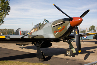 Hawker Hurricane Mk IIc G-AMAU PZ865 (JX-E) - The Last of the Many